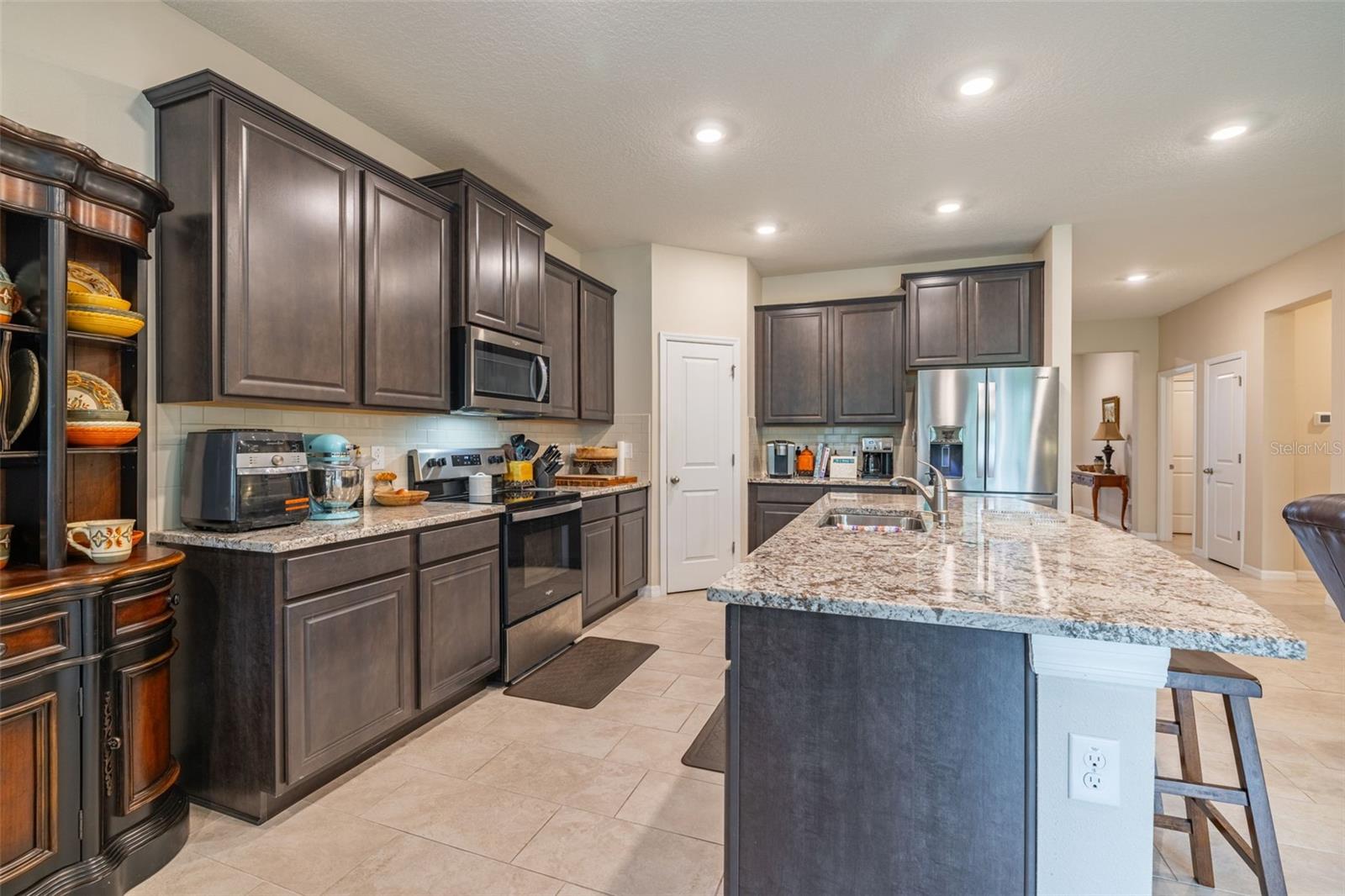 Image 15 of 42 For 2898 Living Coral Drive
