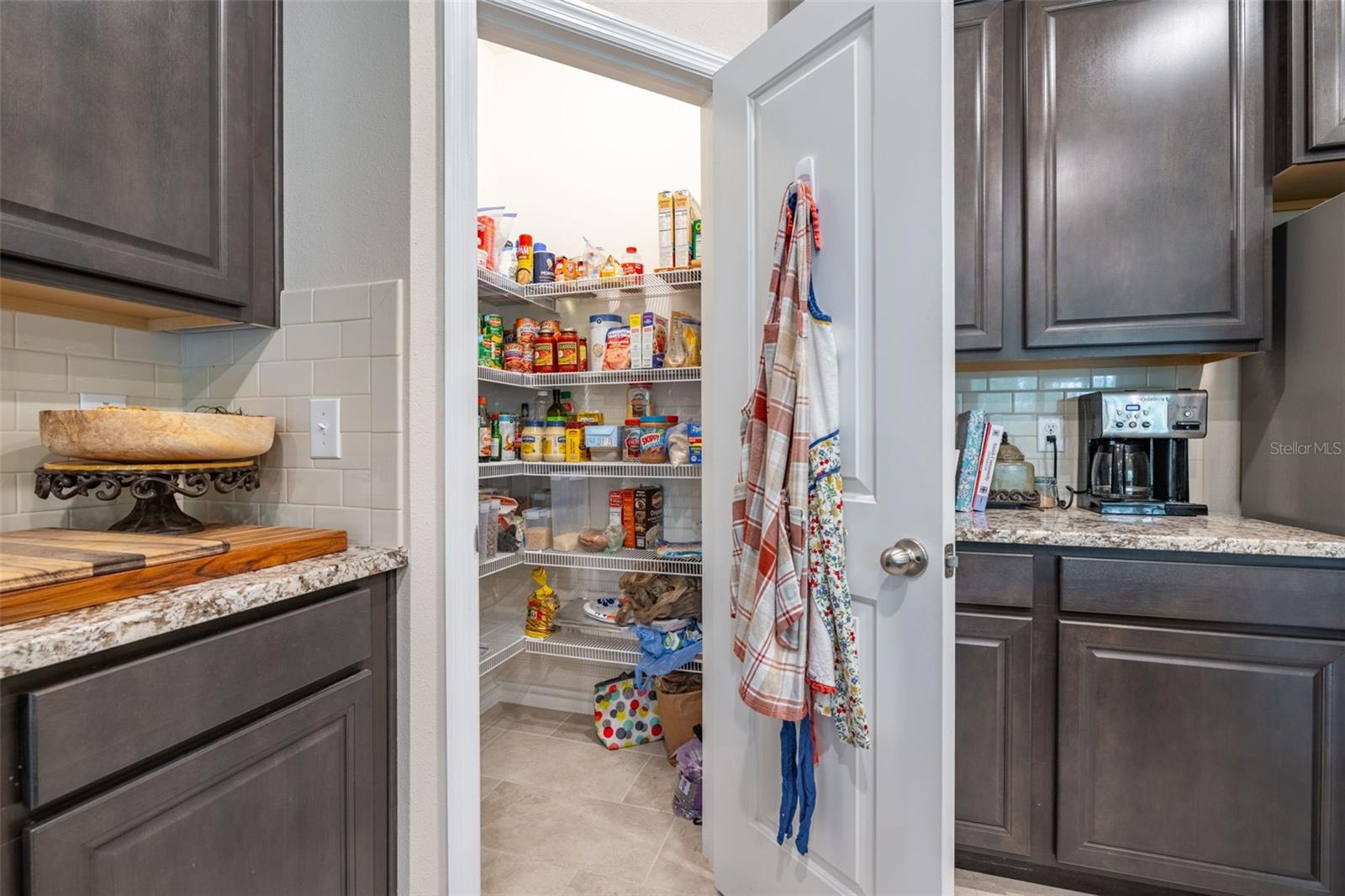 Image 20 of 42 For 2898 Living Coral Drive