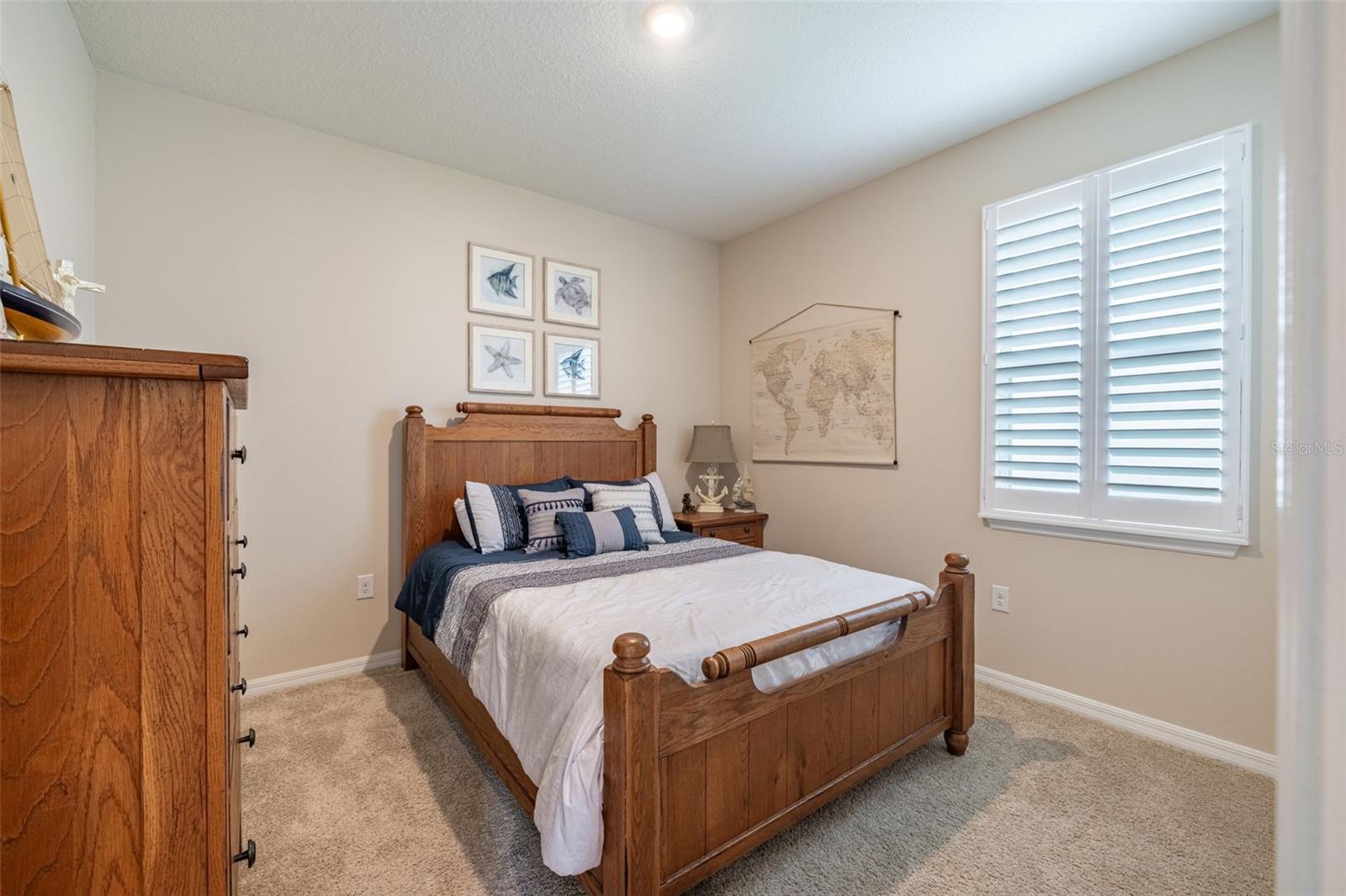 Image 27 of 42 For 2898 Living Coral Drive