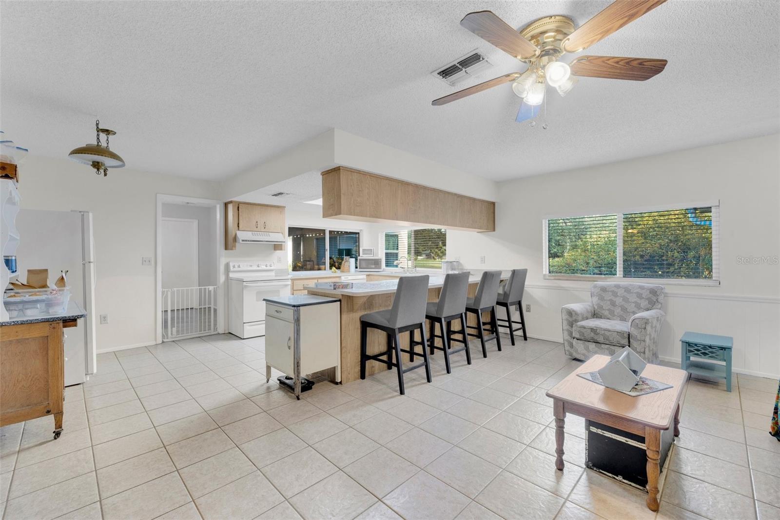 Image 13 of 35 For 7708 Fairlawn Drive