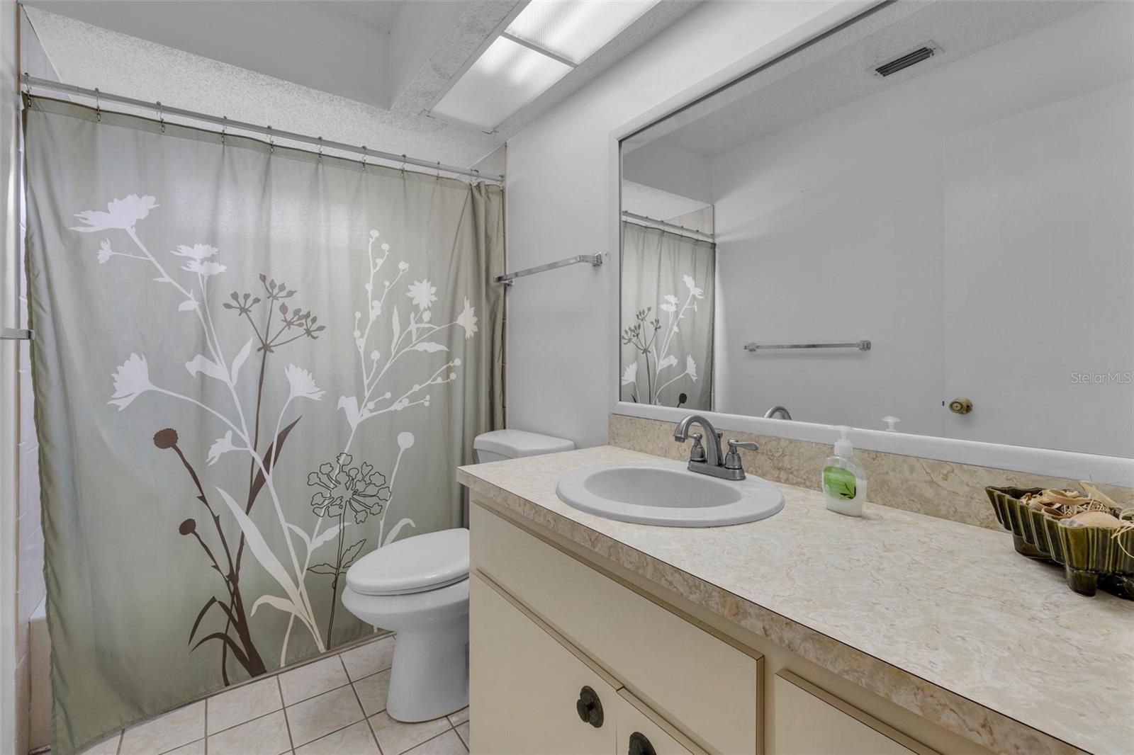 Image 23 of 35 For 7708 Fairlawn Drive