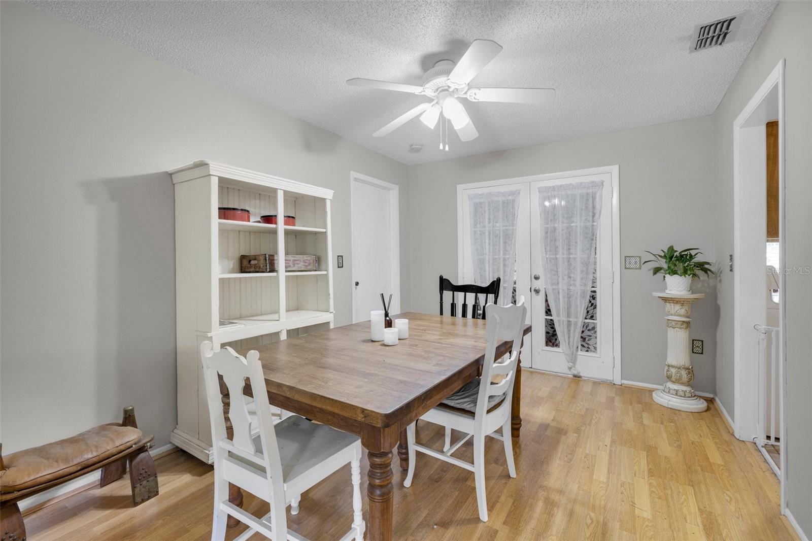 Image 7 of 35 For 7708 Fairlawn Drive