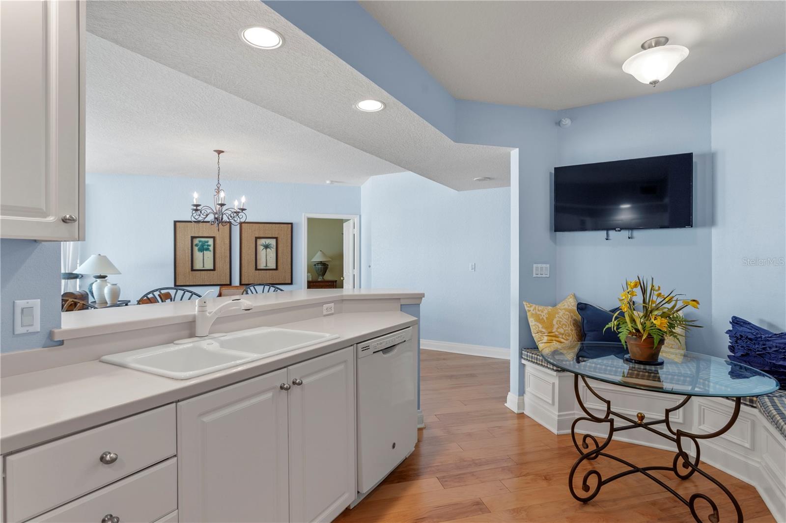 Image 11 of 48 For 1180 Gulf Boulevard 1604