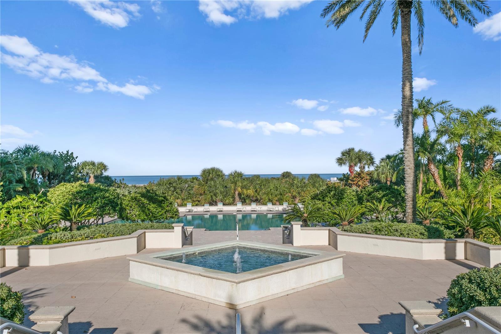 Image 27 of 48 For 1180 Gulf Boulevard 1604