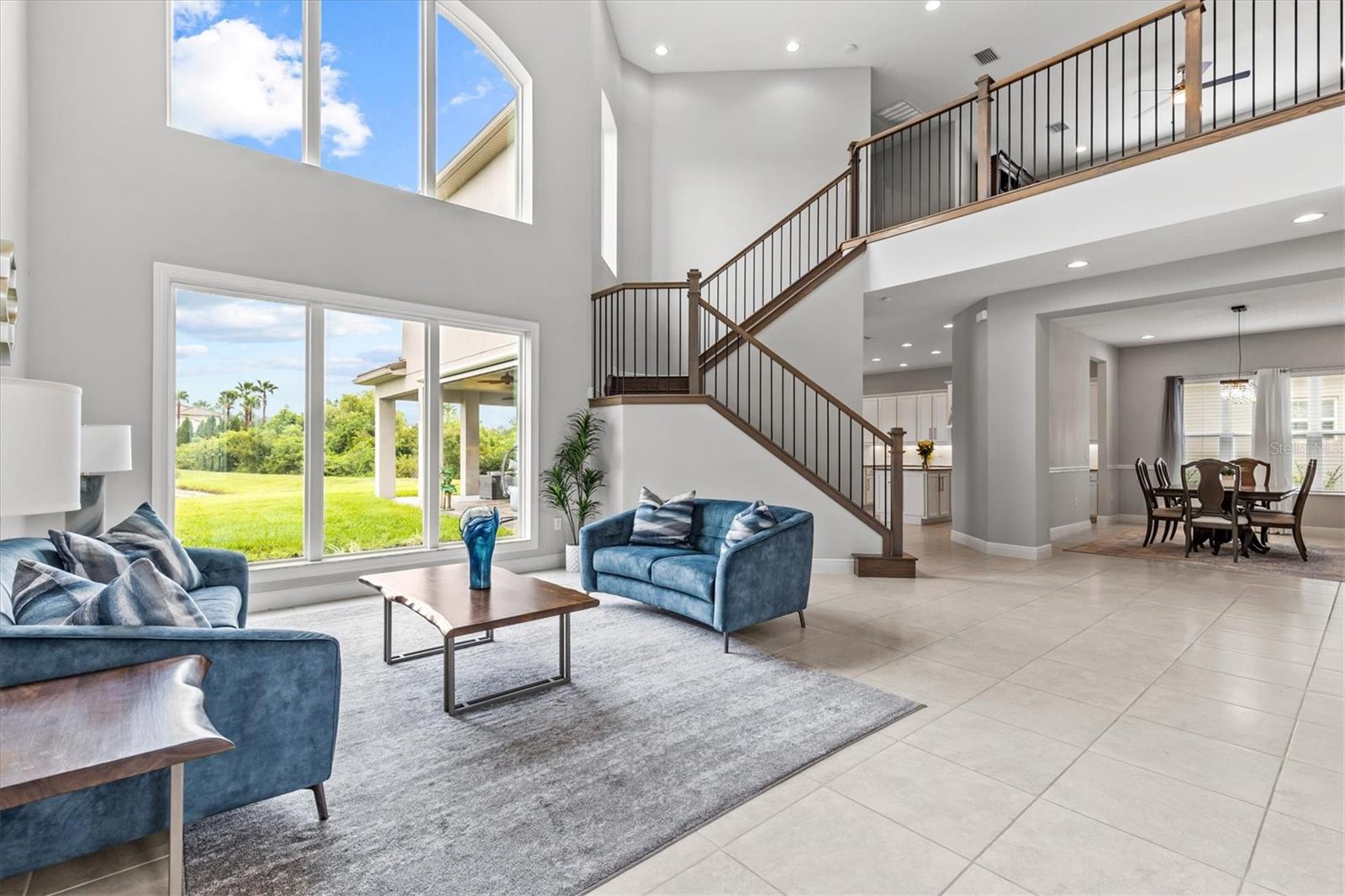 Image 11 of 100 For 2724 Coco Palm Circle