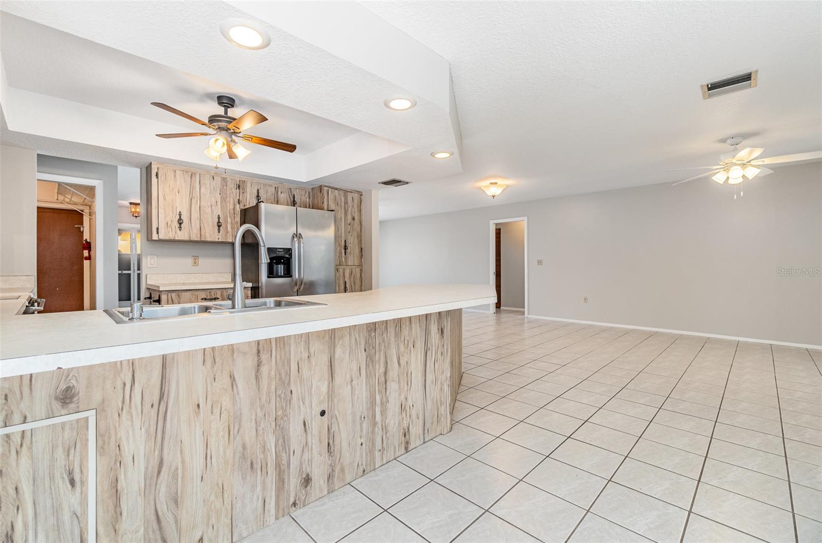 Image 10 of 34 For 1839 Neptune Drive