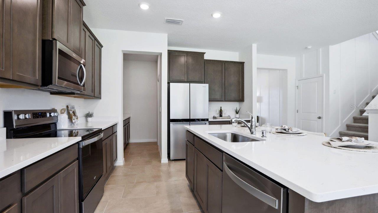 Listing photo id 5 for 10457 Gentle Rain Drive