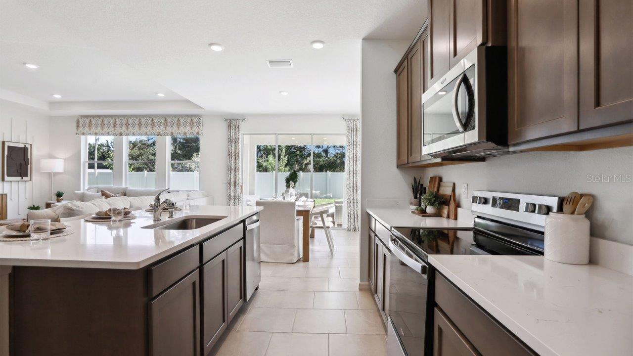Listing photo id 6 for 10457 Gentle Rain Drive