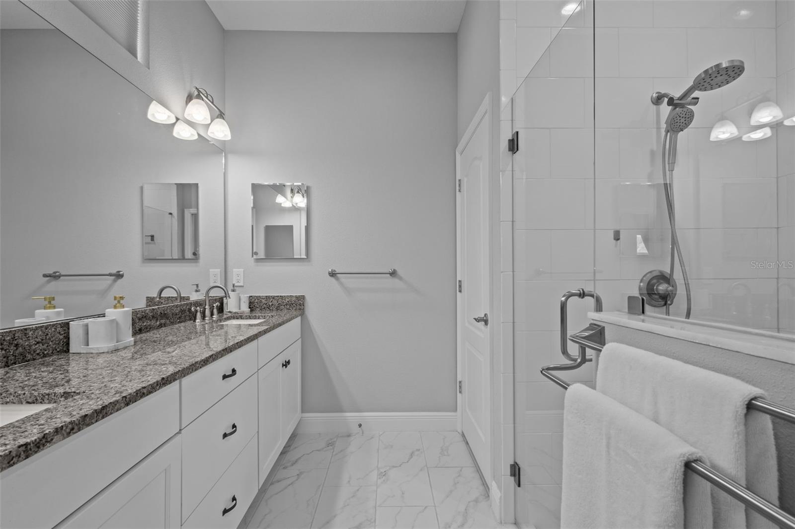 Image 15 of 22 For 5742 Stockport Street
