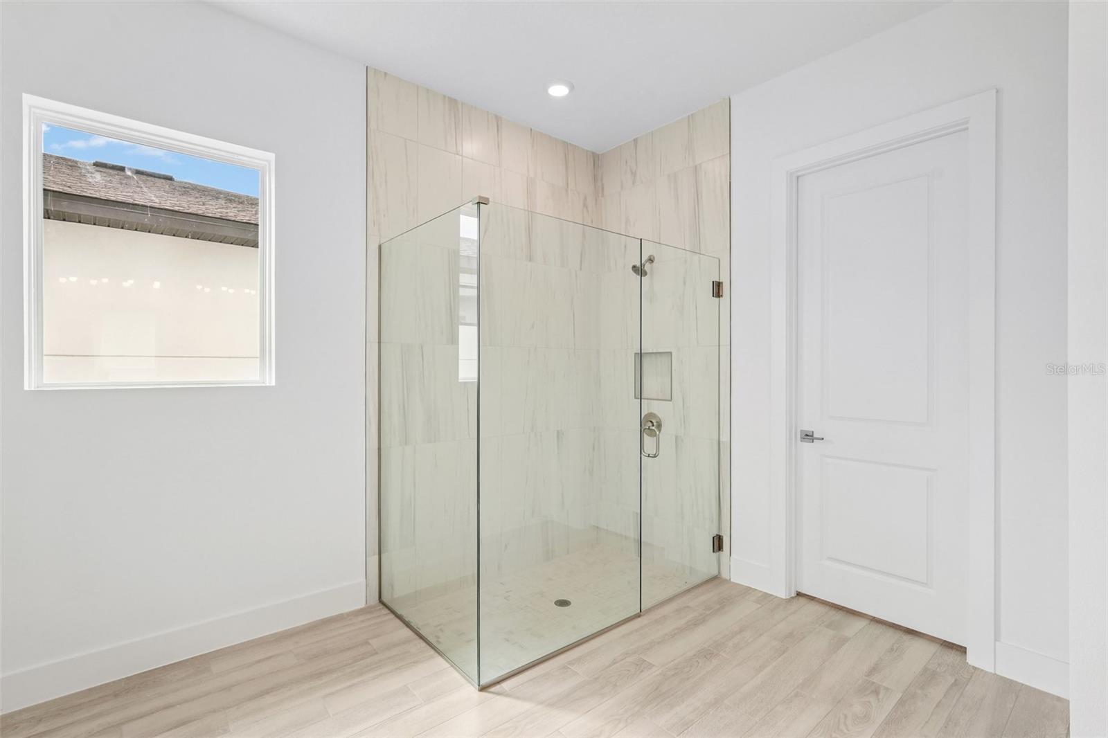 Listing photo id 27 for 8316 Golden Beach Court