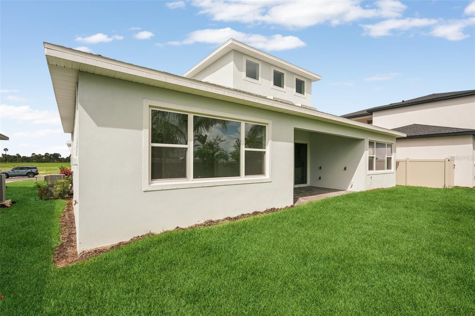 Listing photo id 41 for 8316 Golden Beach Court