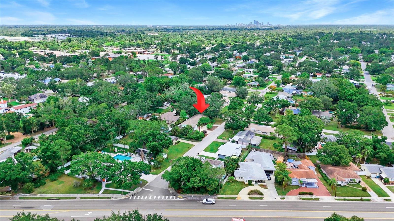 Image 37 of 38 For 6011 Tangerine Avenue S
