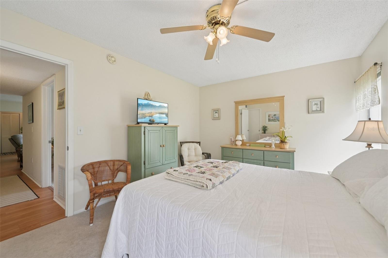 Image 16 of 30 For 7304 Country Club Drive N 113