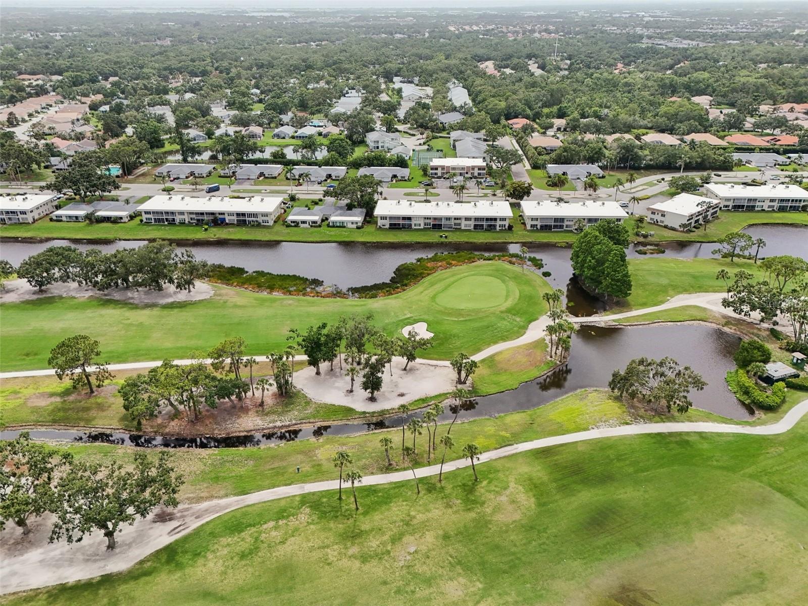 Image 26 of 30 For 7304 Country Club Drive N 113