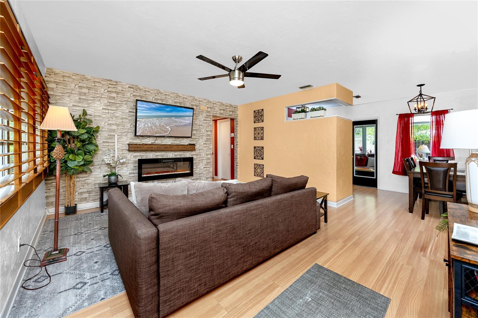 Image 5 of 37 For 614 12th Street Nw