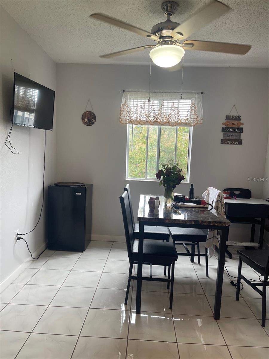 Image 6 of 12 For 3802 Cortez Circle D