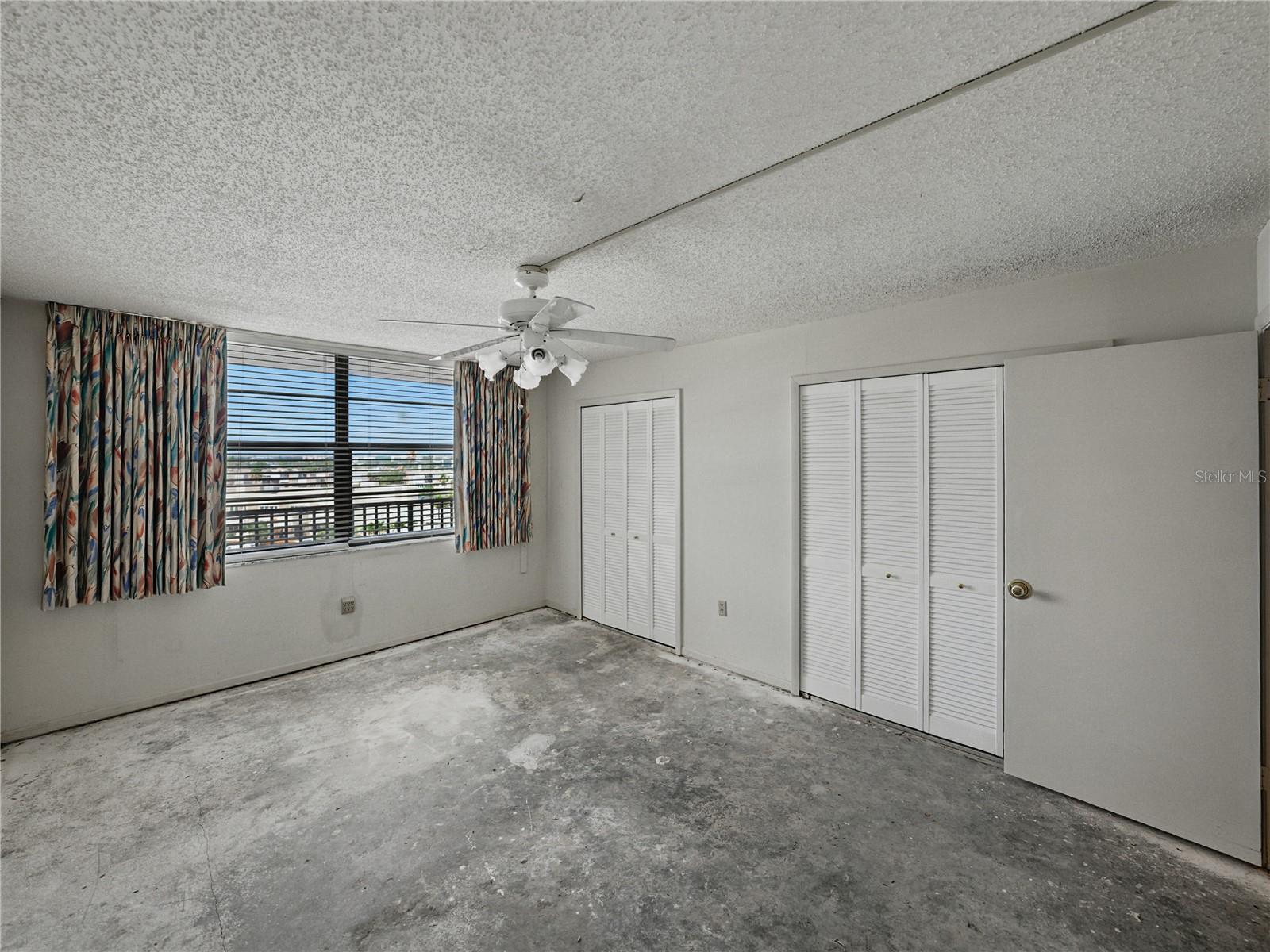 Image 25 of 38 For 7600 Sun Island Drive S 603