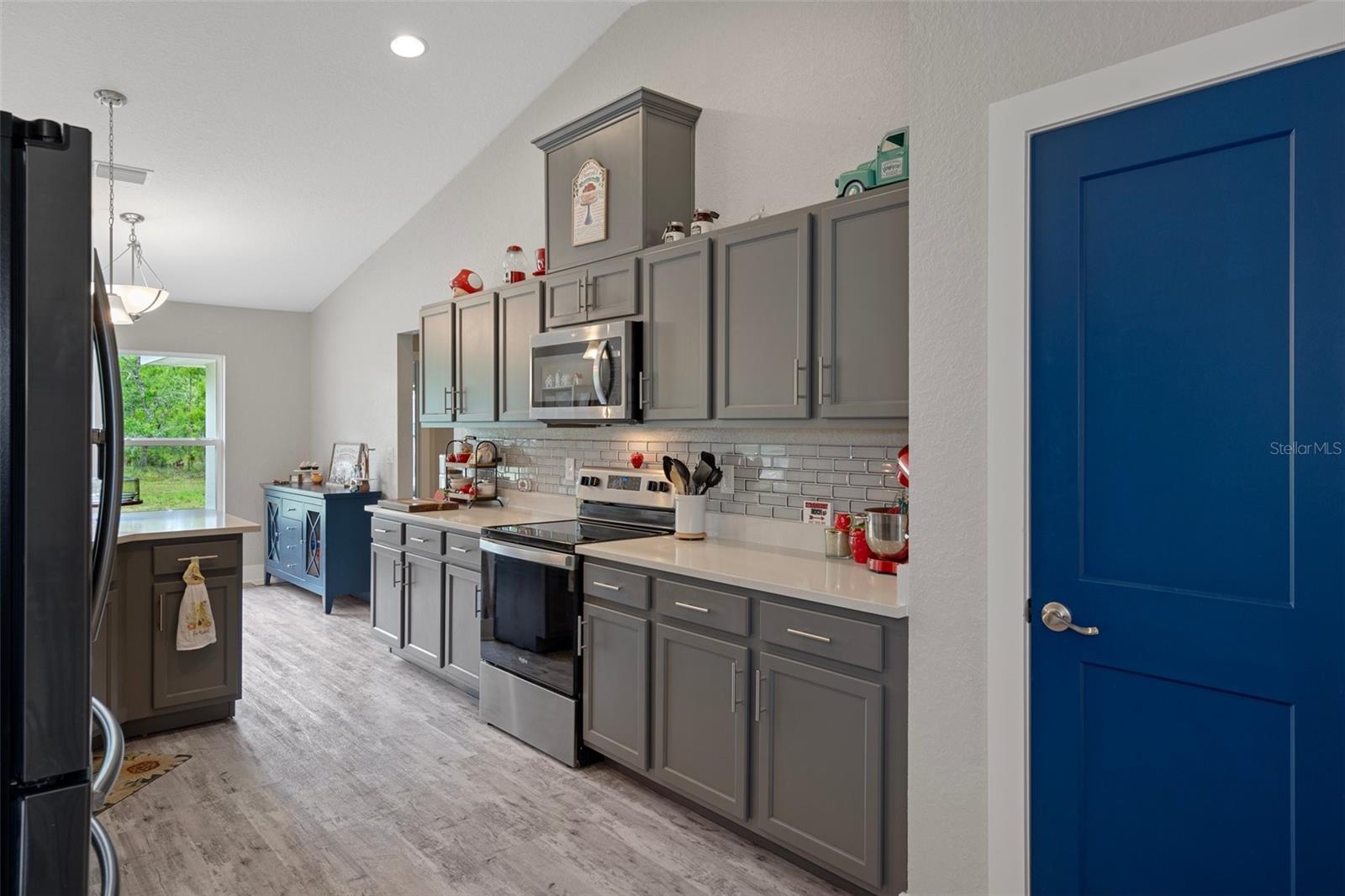 Listing photo id 14 for 16473 Scaup Duck Avenue
