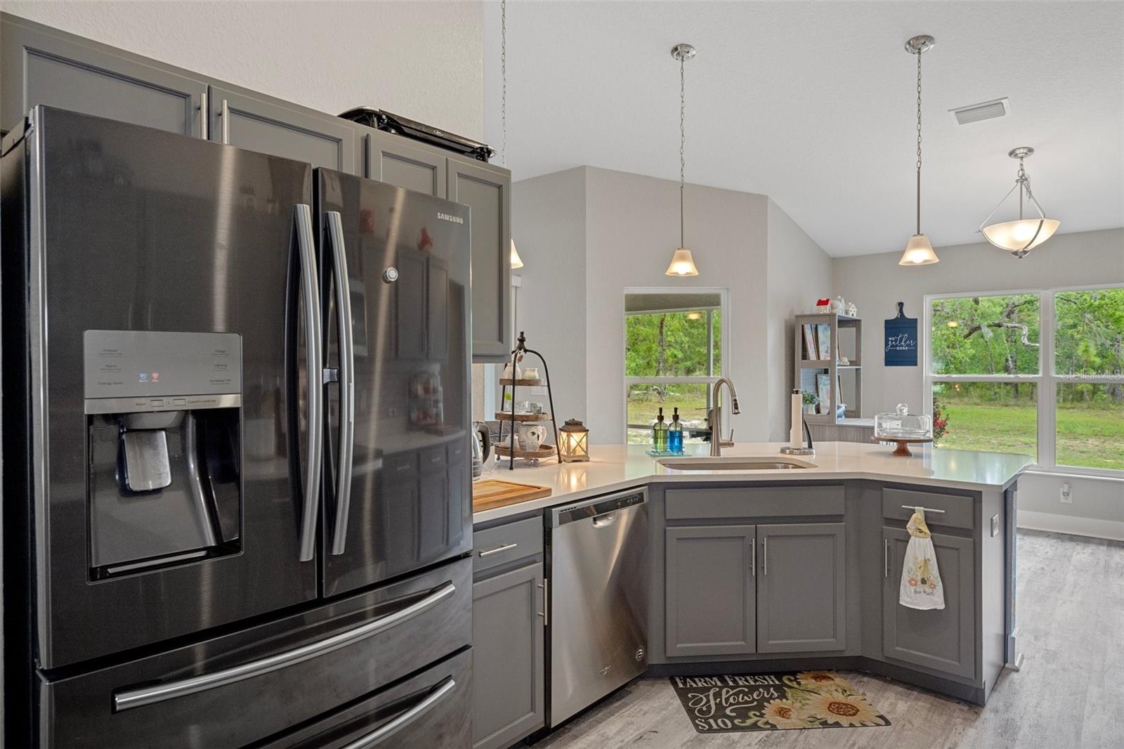 Listing photo id 16 for 16473 Scaup Duck Avenue