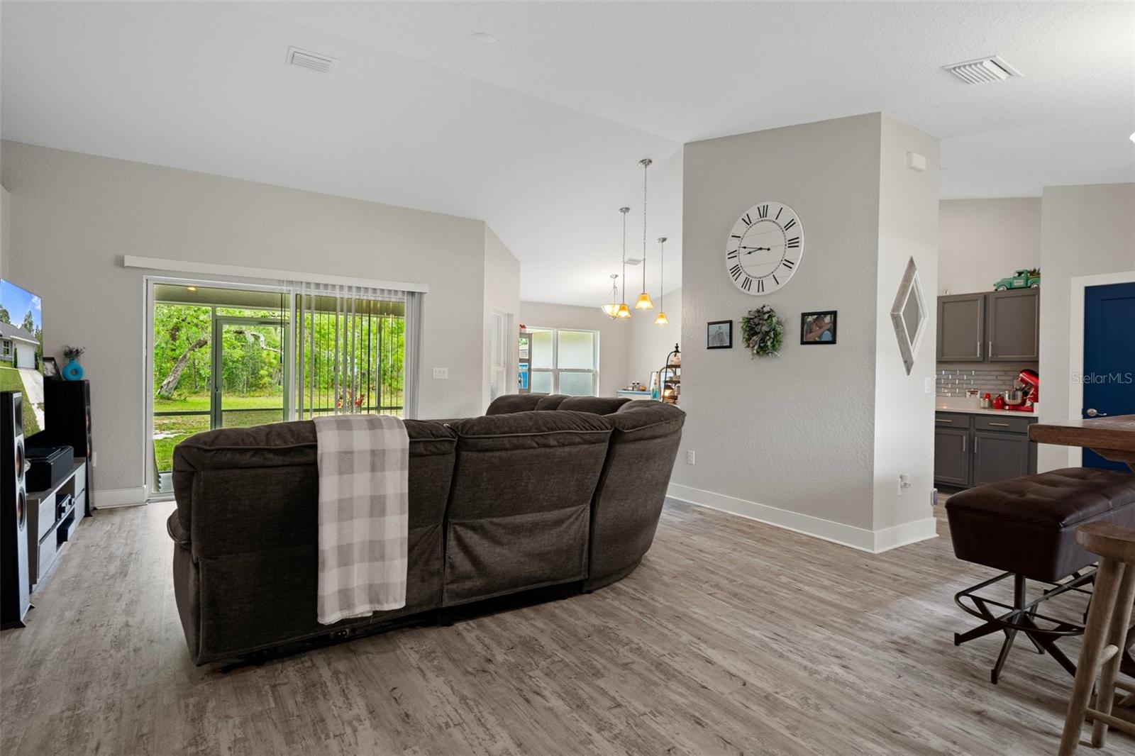 Listing photo id 2 for 16473 Scaup Duck Avenue