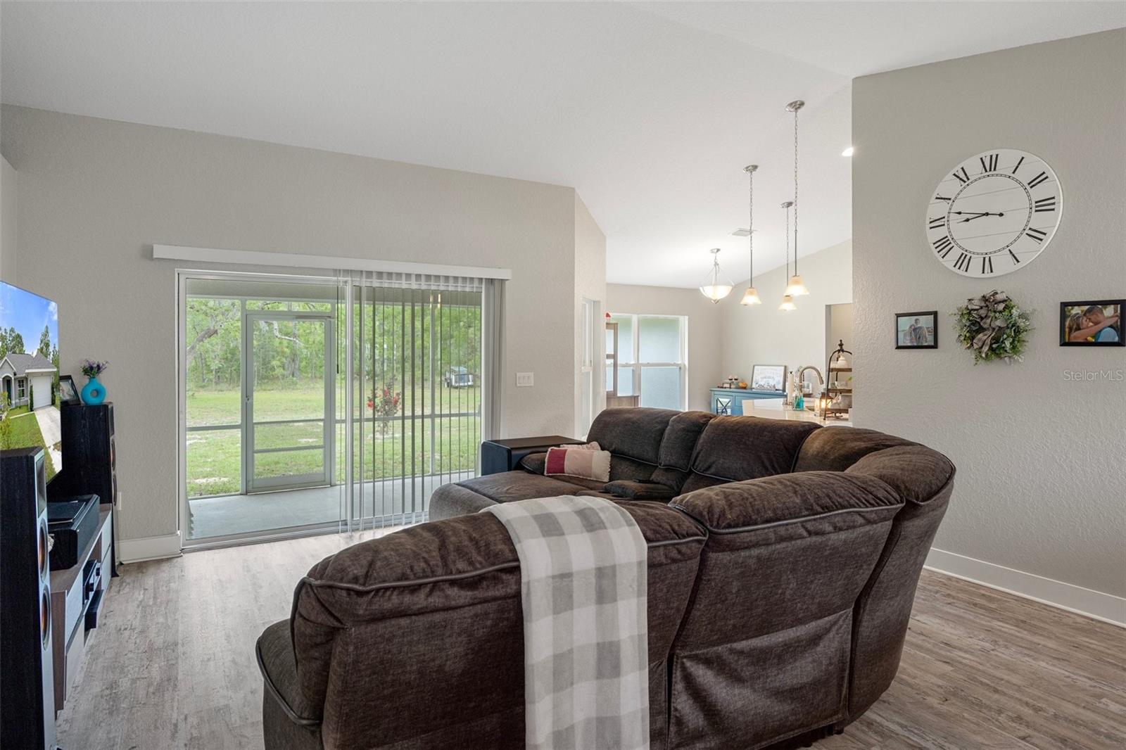 Listing photo id 3 for 16473 Scaup Duck Avenue
