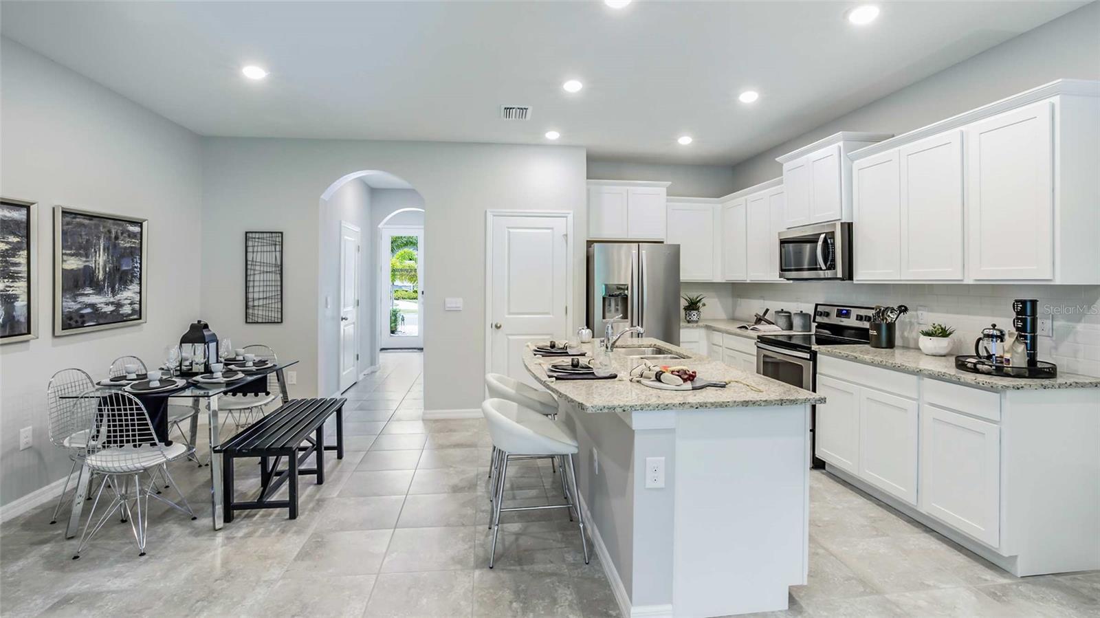 Image 8 of 17 For 11399 Velvet Apricot Drive