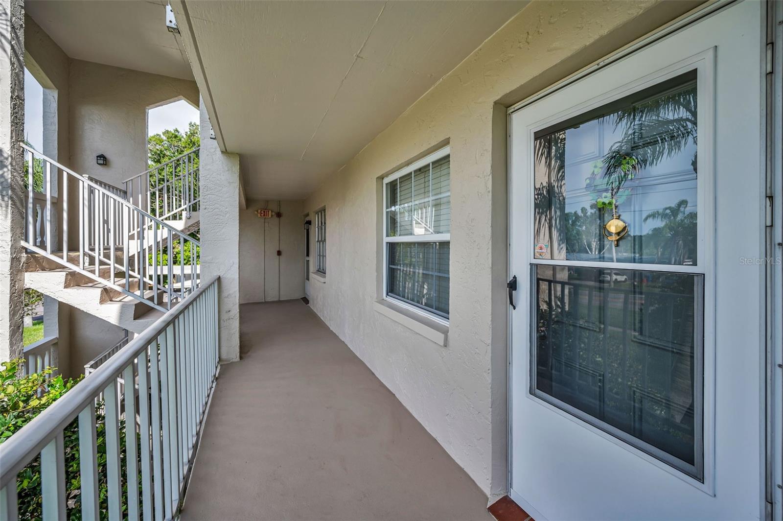 Image 3 of 56 For 960 Virginia Street 202