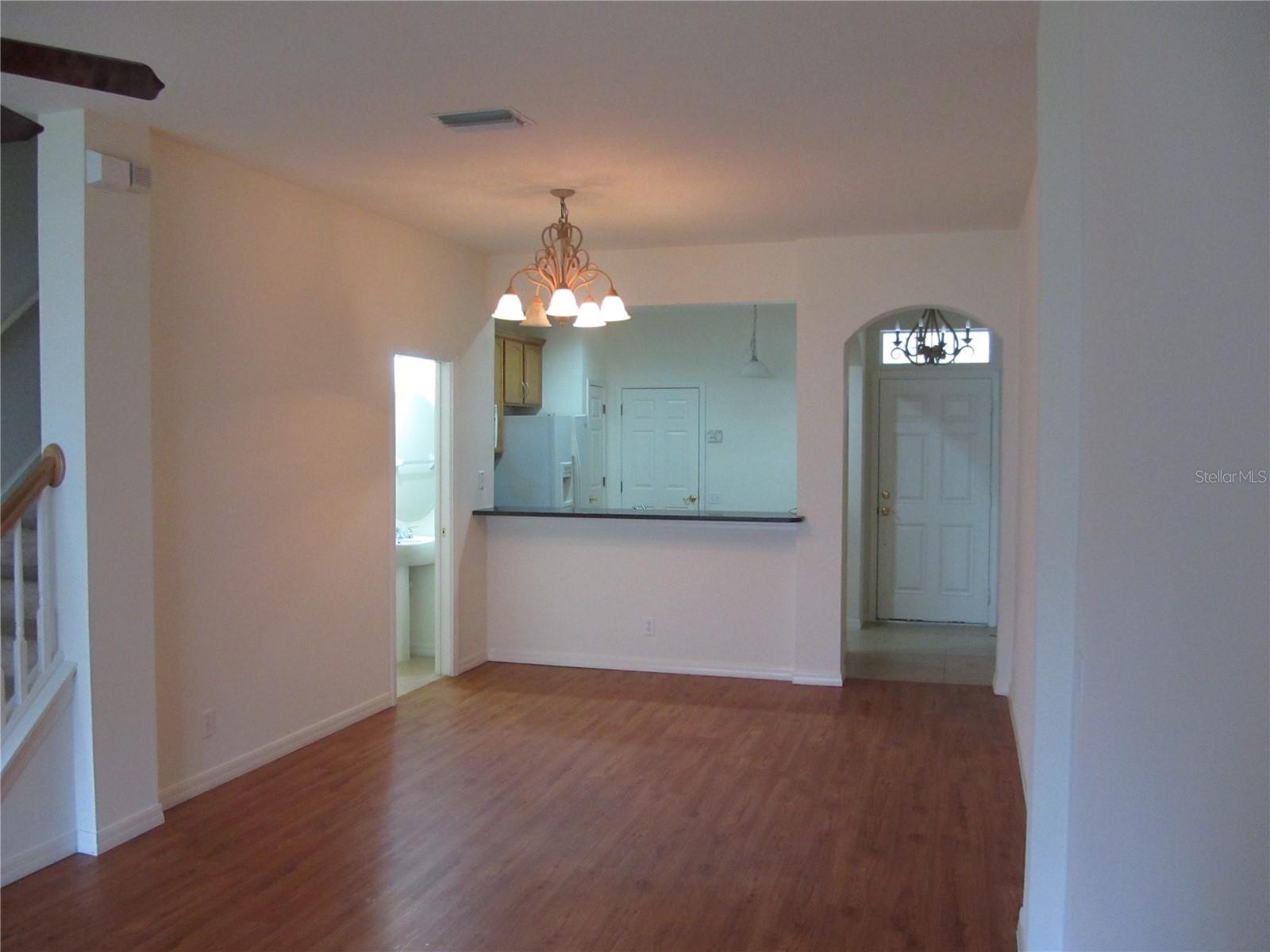 Image 7 of 26 For 6645 82nd Terrace N