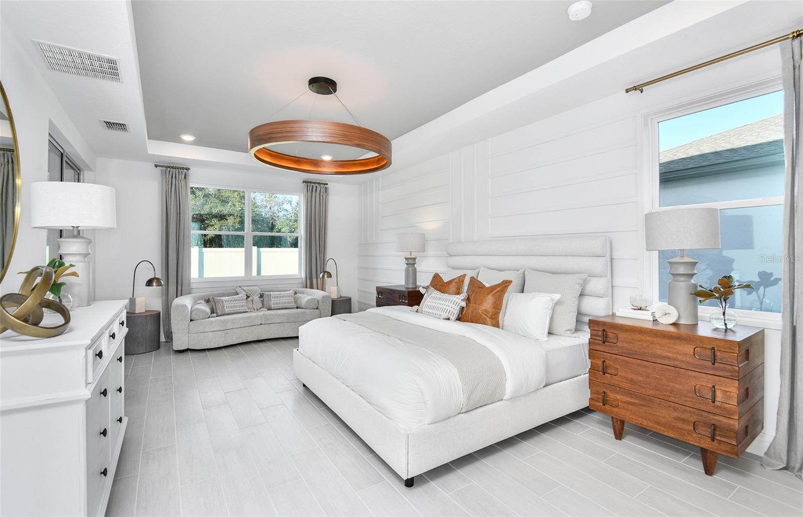 Listing photo id 6 for 1470 Julington Court
