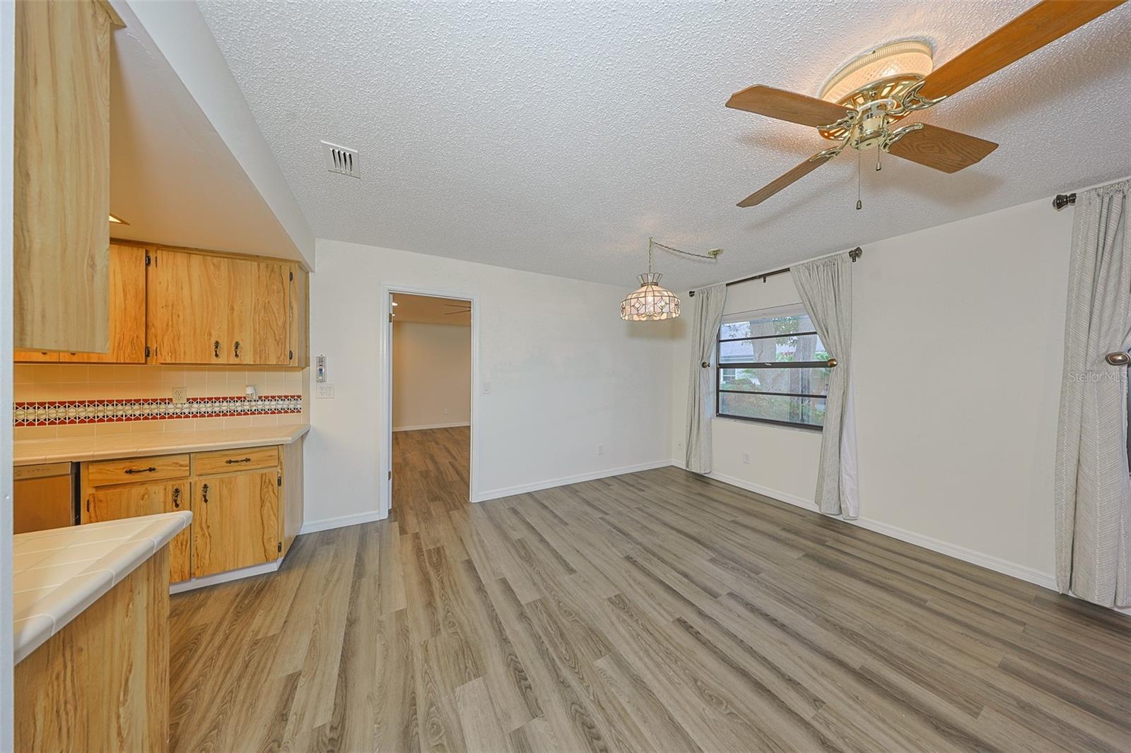 Image 12 of 44 For 1508 Ingram Drive 20