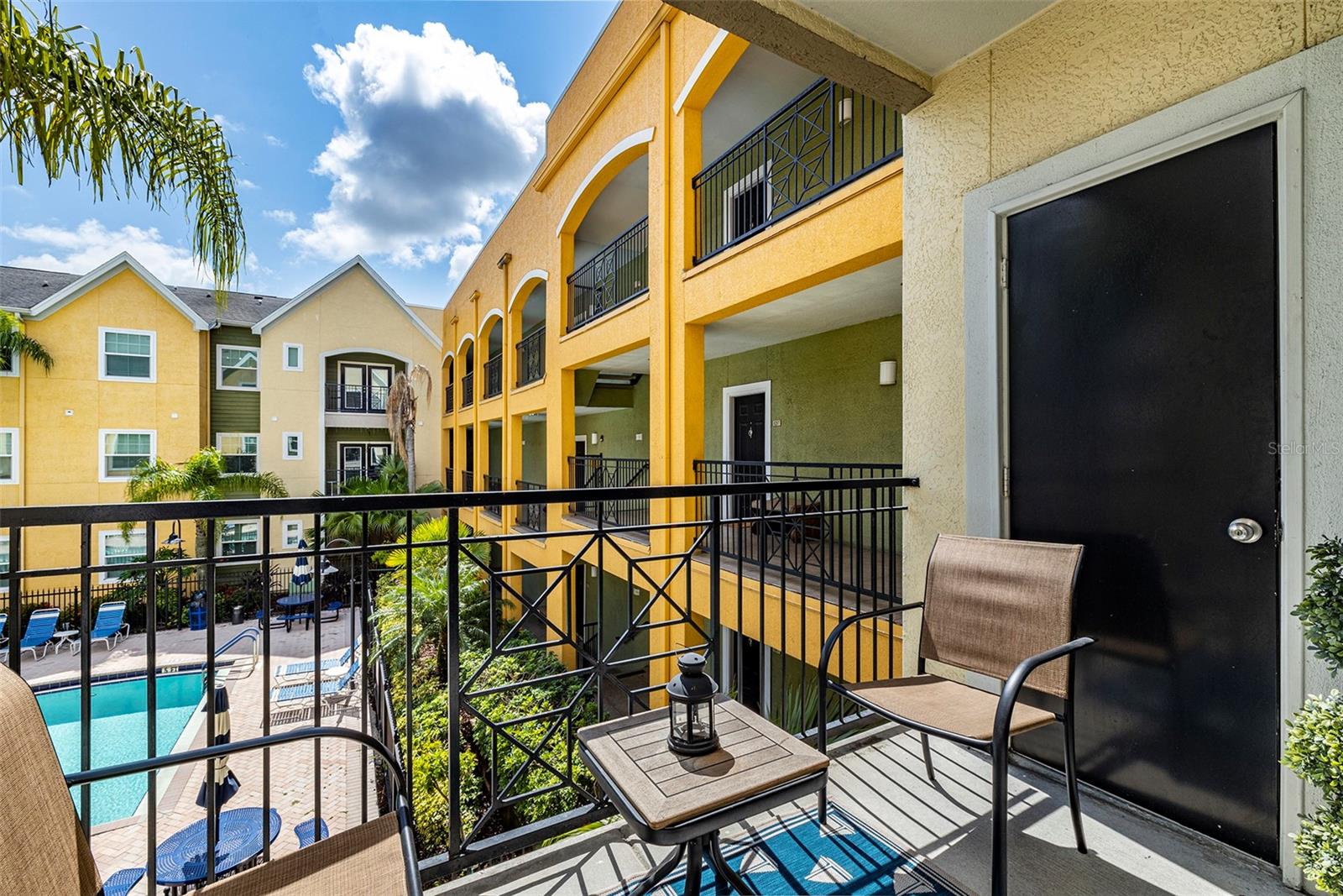 Image 15 of 18 For 1910 Palm Avenue 8209