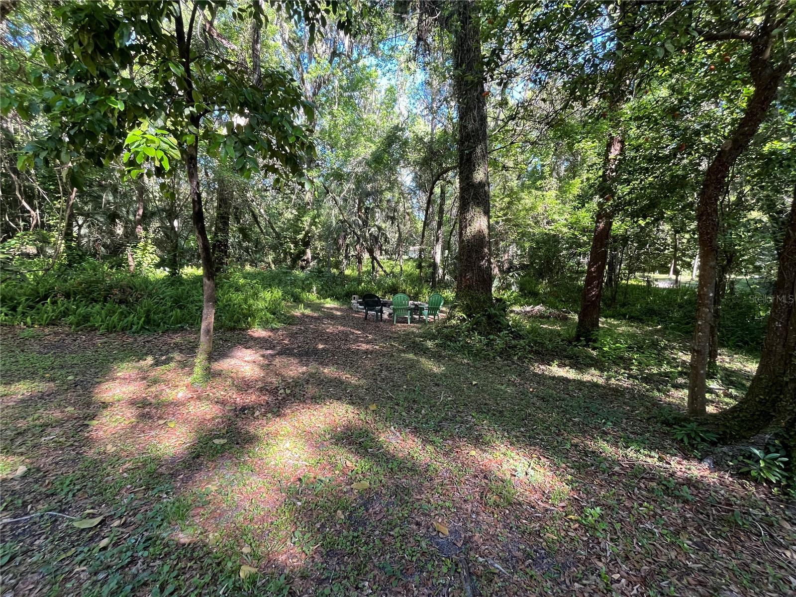 Image 9 of 47 For 1565 Oakhurst Drive