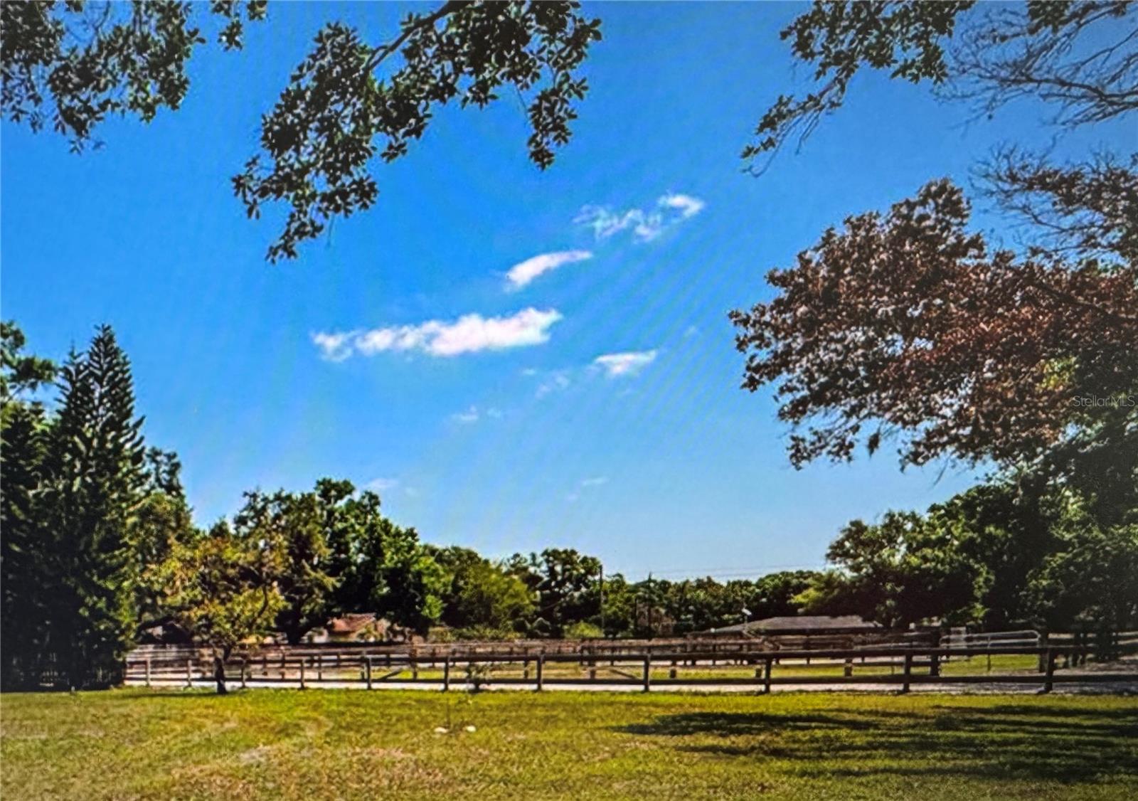 Image 4 of 4 For 10520 Henderson Road