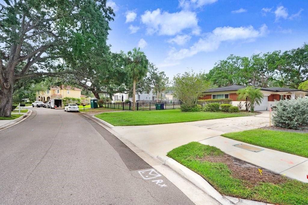 Image 14 of 41 For 4640 Lamb Avenue