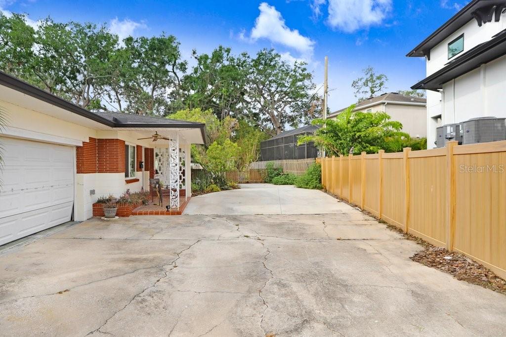 Image 16 of 41 For 4640 Lamb Avenue