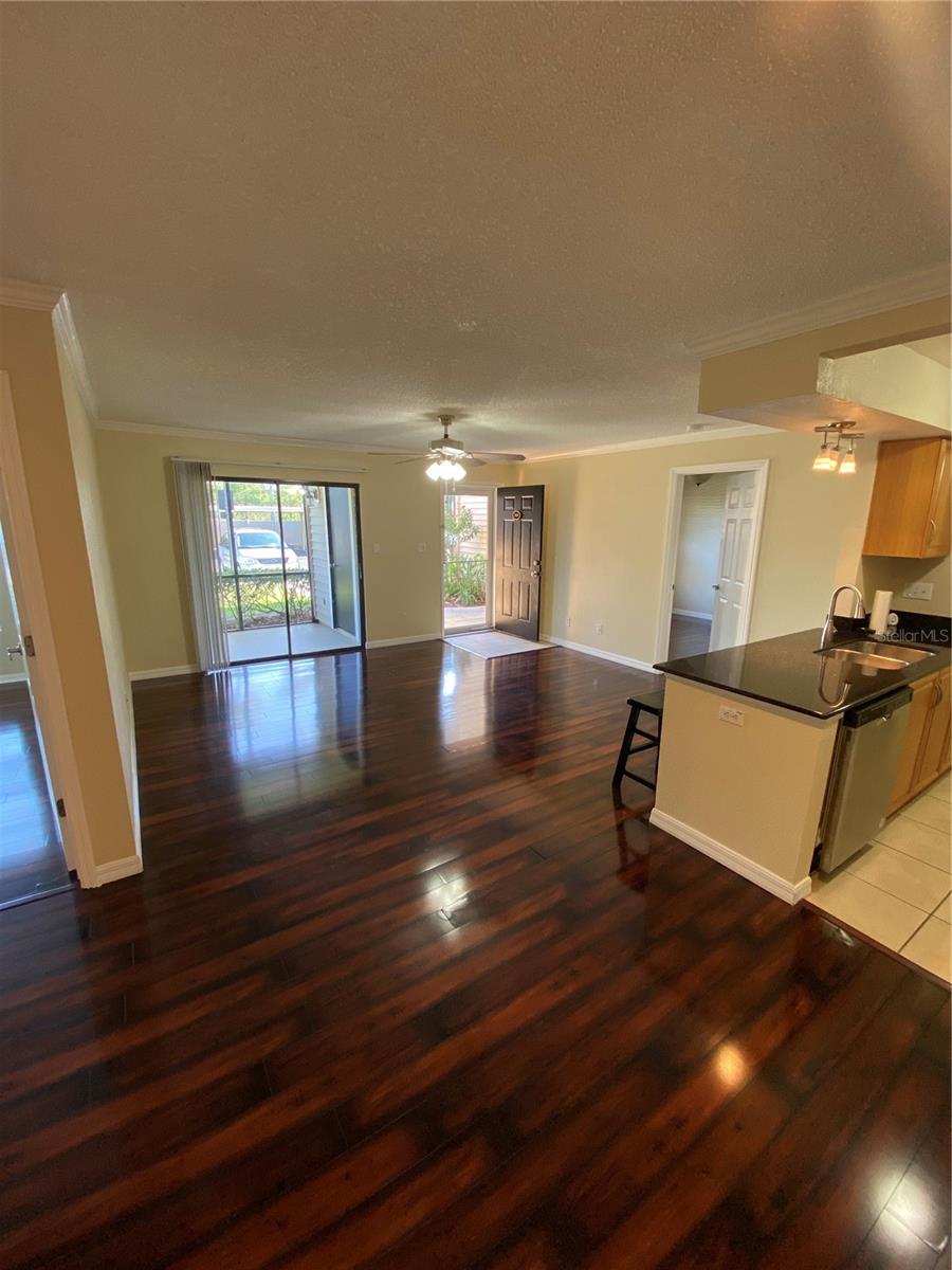 Image 3 of 28 For 500 Belcher Road S 209