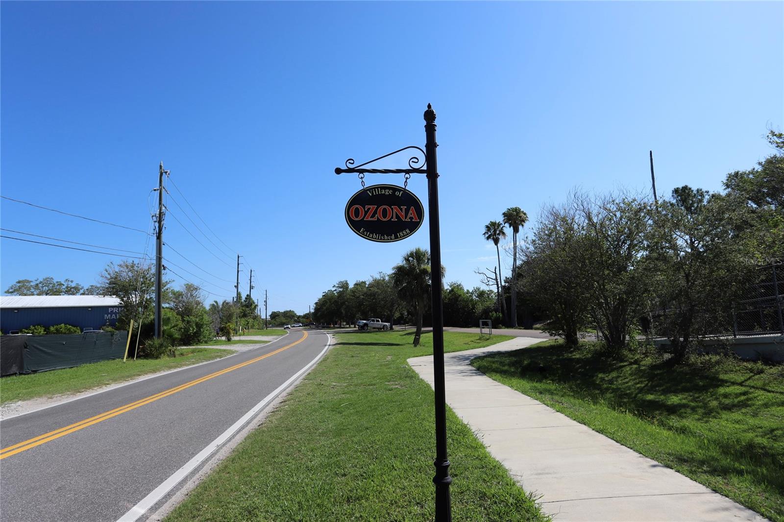 Listing photo id 35 for 272 Orange Street