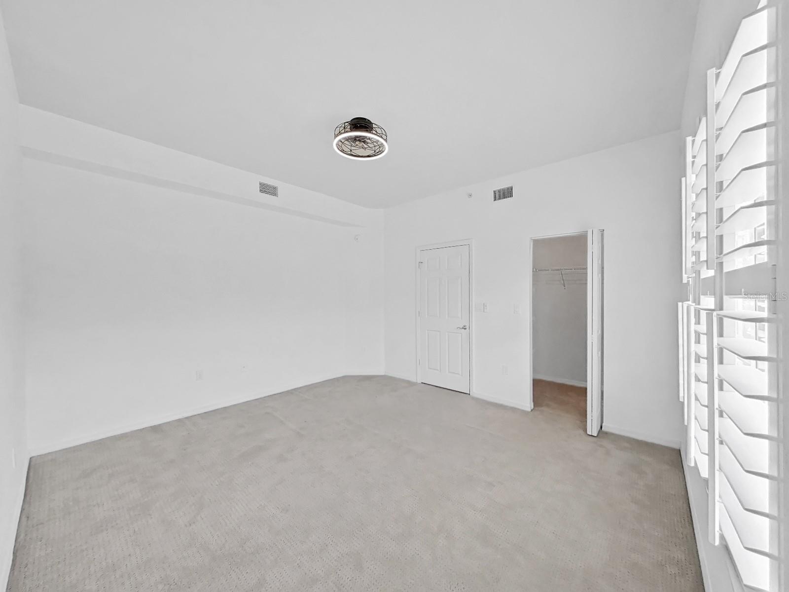 Image 24 of 54 For 9731 Meadow Field Circle