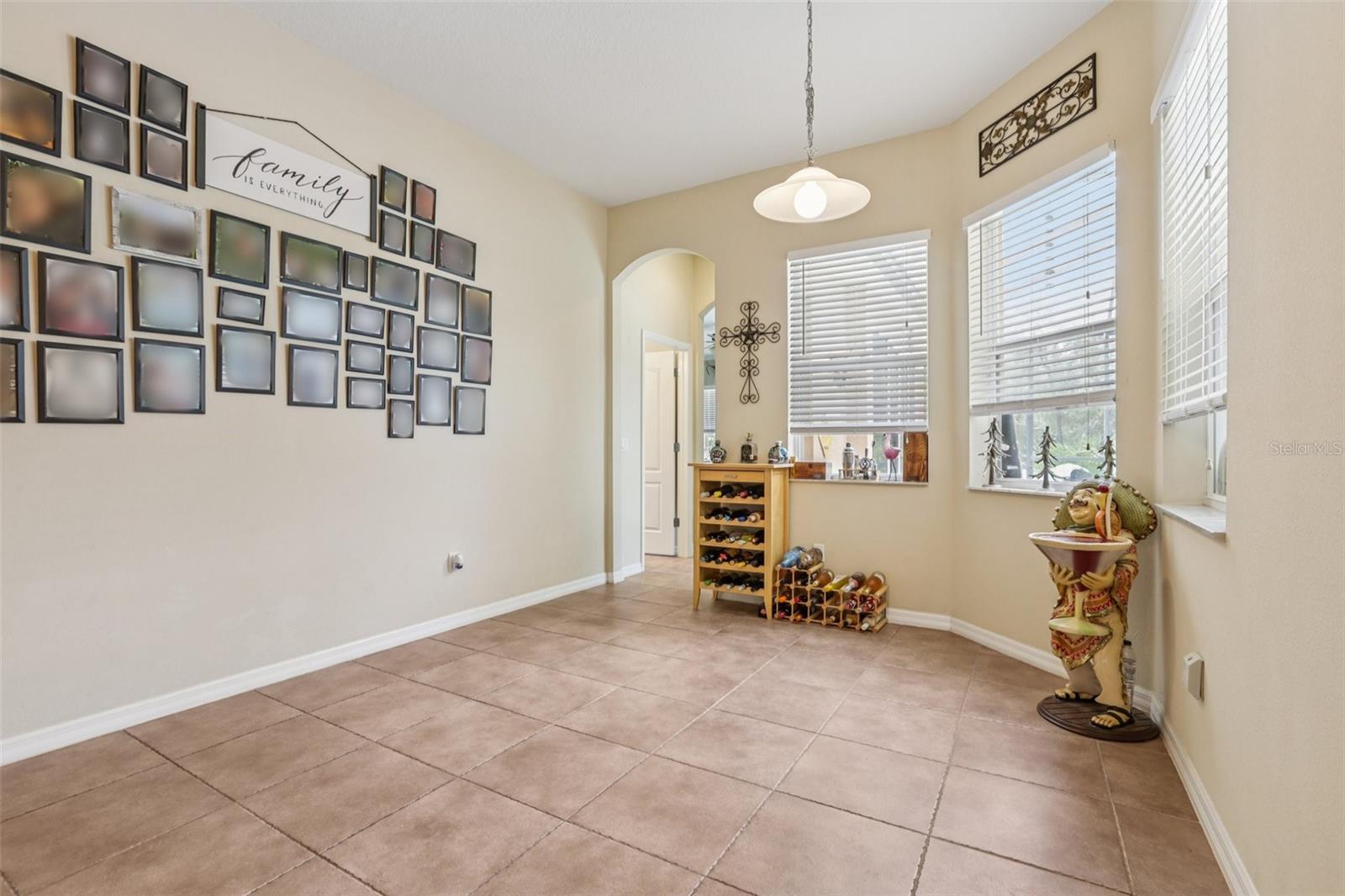 Image 20 of 77 For 14494 Copeland Way