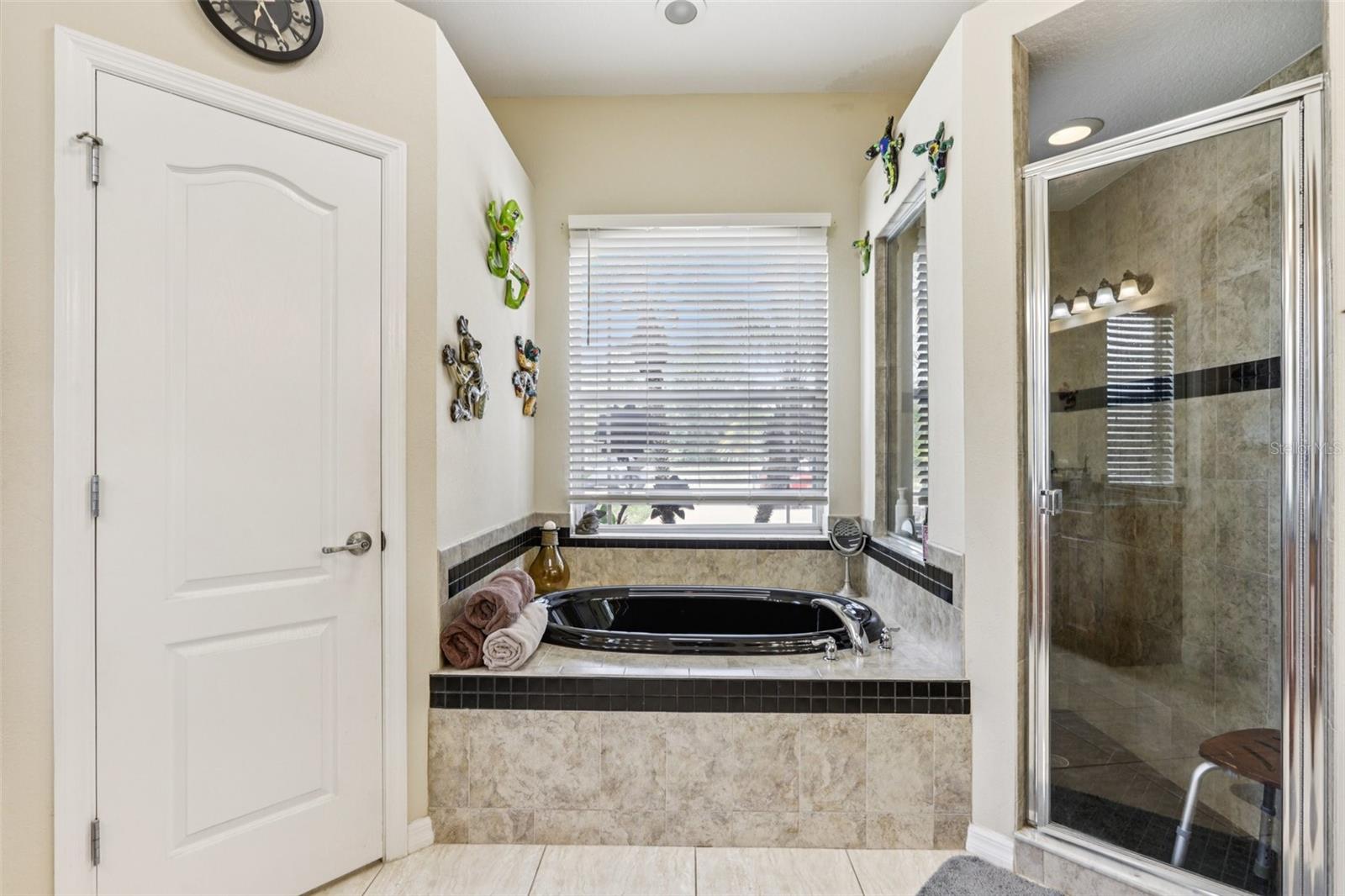Image 23 of 77 For 14494 Copeland Way