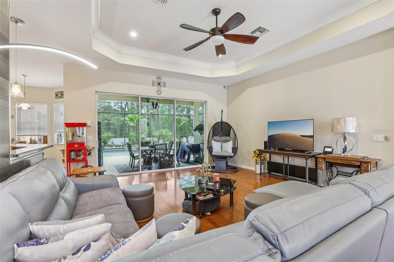 Image 55 of 77 For 14494 Copeland Way