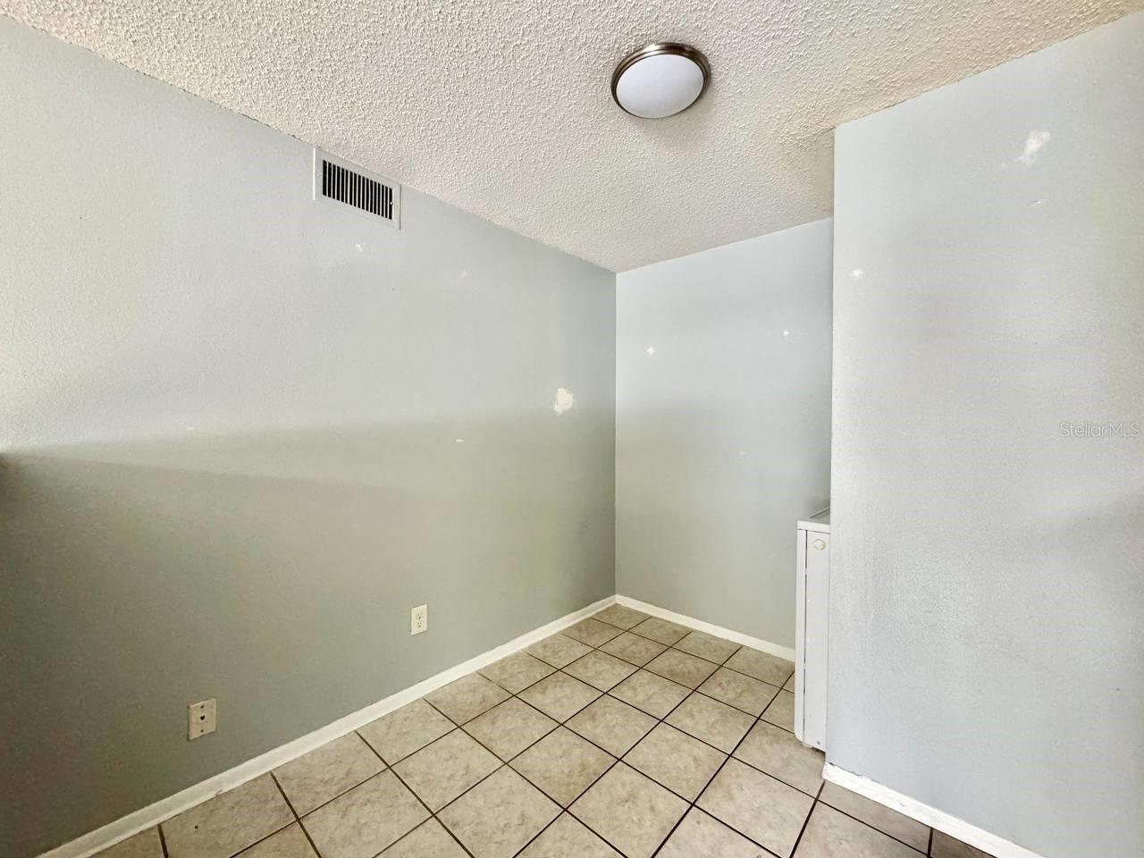 Image 12 of 17 For 727 Milwaukee Avenue 1