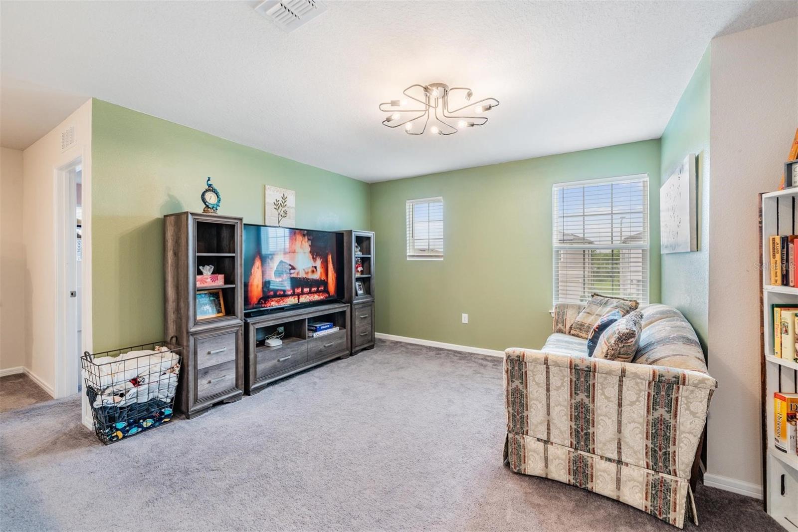Image 31 of 47 For 5660 Keaton Springs Drive