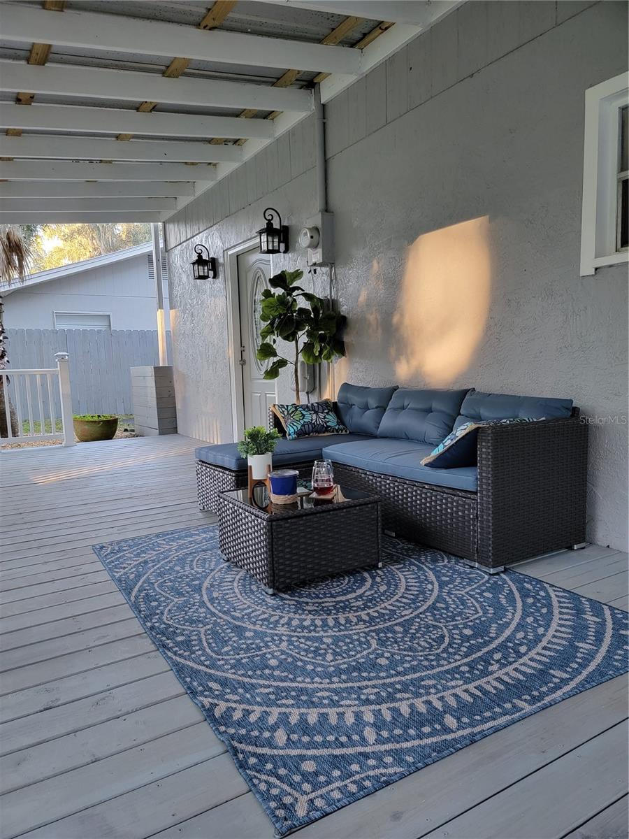 Image 19 of 28 For 20165 115th Avenue