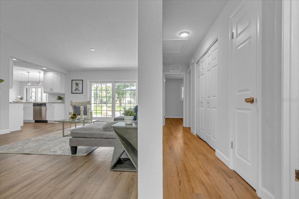 Image 10 of 33 For 12807 Starling Drive