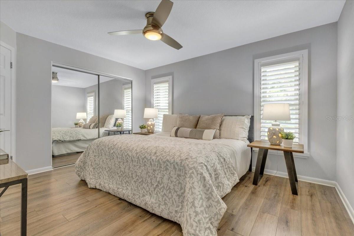 Image 11 of 33 For 12807 Starling Drive