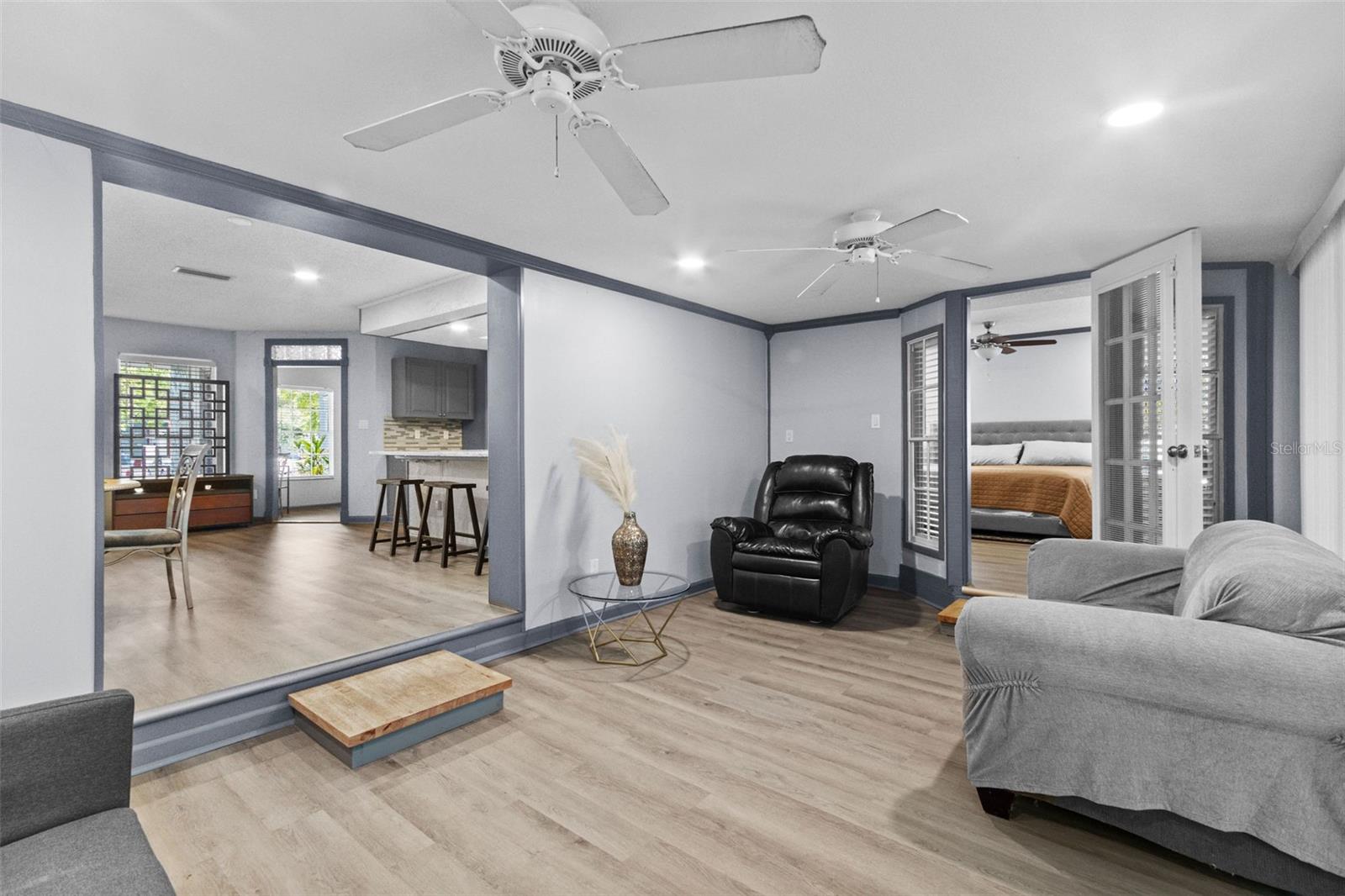 Image 13 of 34 For 715 109th Avenue