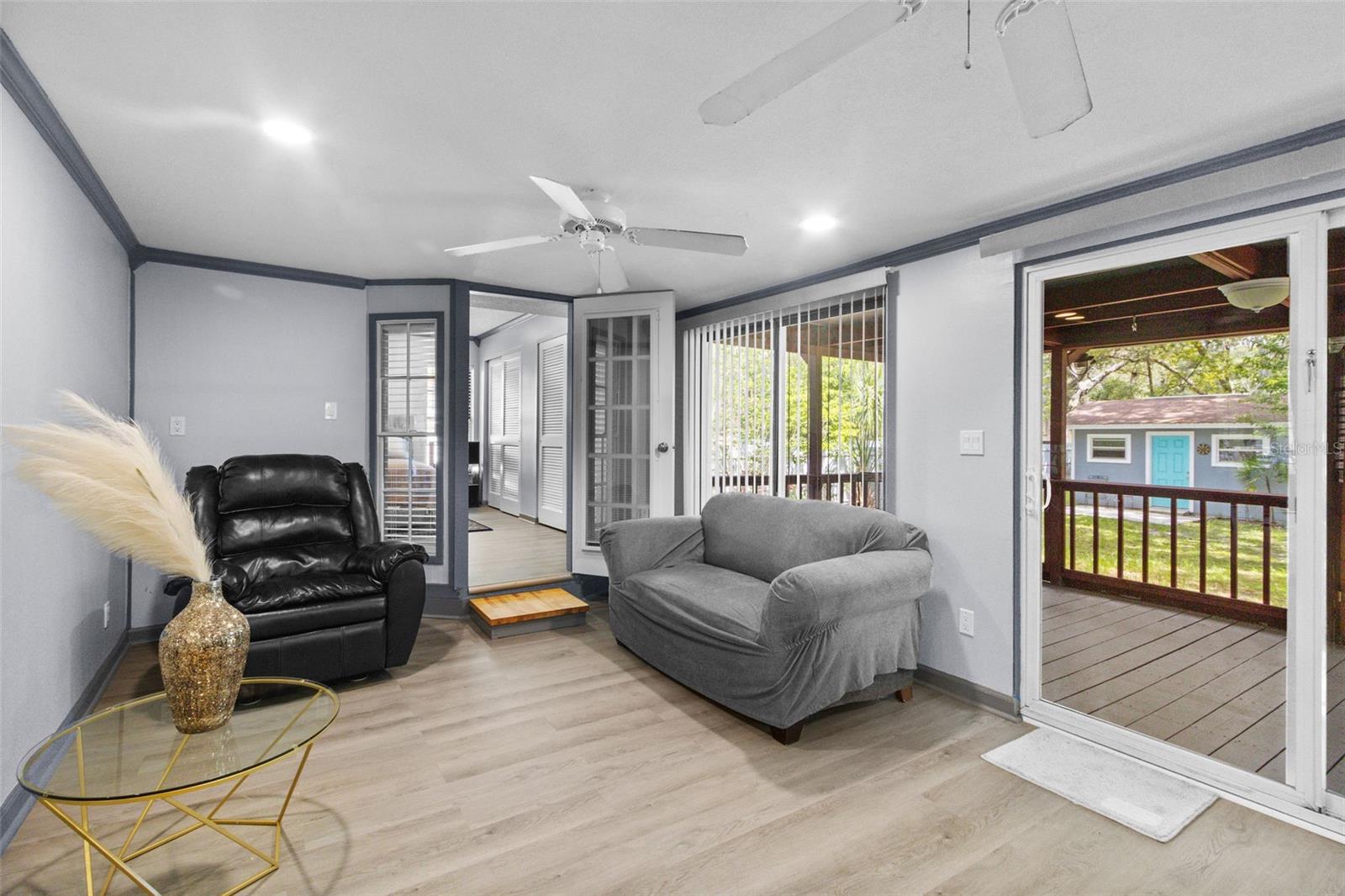 Image 14 of 34 For 715 109th Avenue