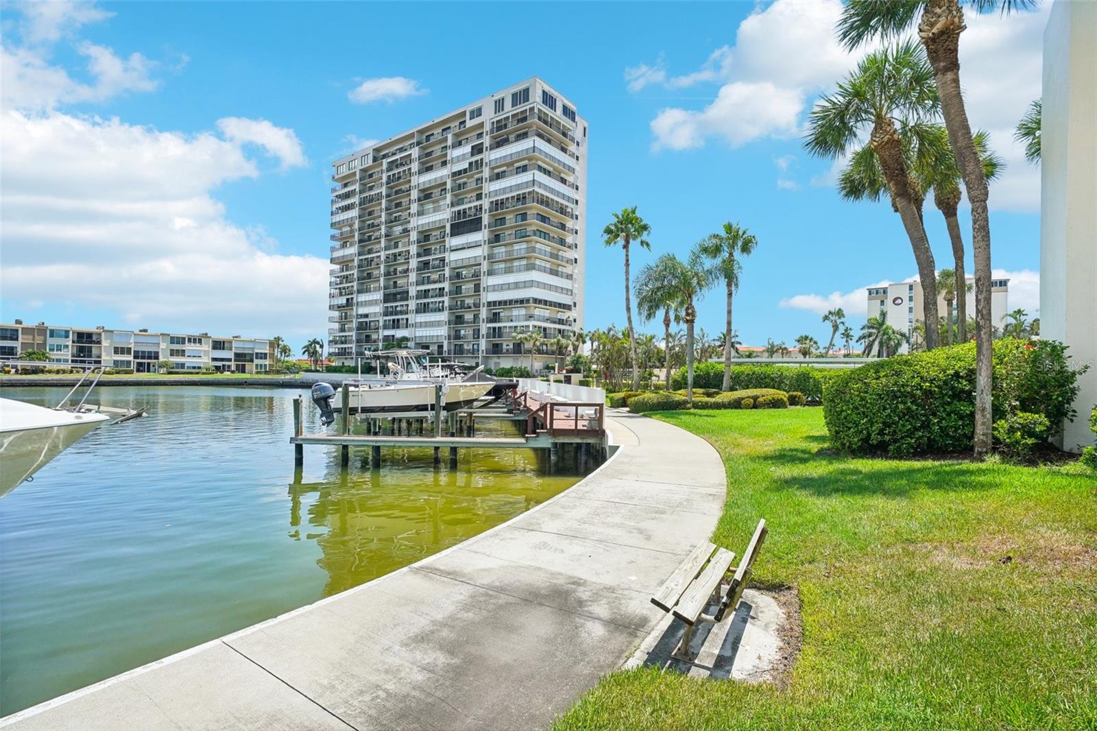 Image 41 of 66 For 7400 Sun Island Drive S 802