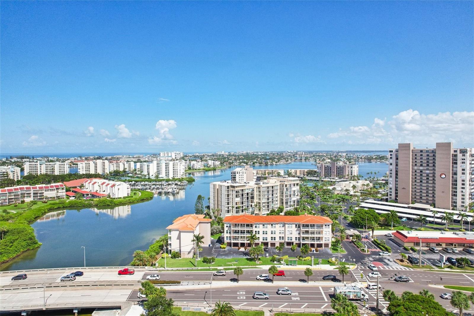 Image 43 of 66 For 7400 Sun Island Drive S 802